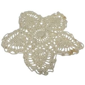 Vintage Cotton Lace Flower Petal Pattern Lacy Edge Cottage Grandma Core Doily